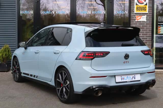 Volkswagen Golf (2025) thumbnail 6