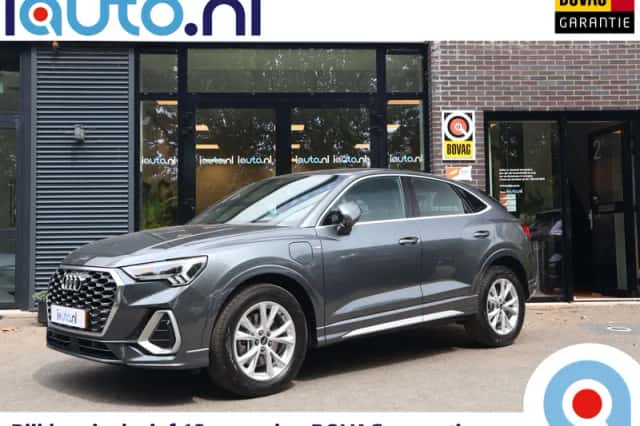Audi Q3 (2022) thumbnail 1