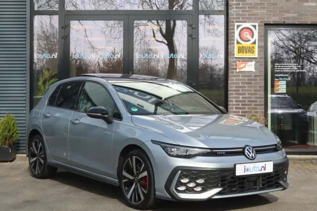 Volkswagen Golf (2025) thumbnail 5