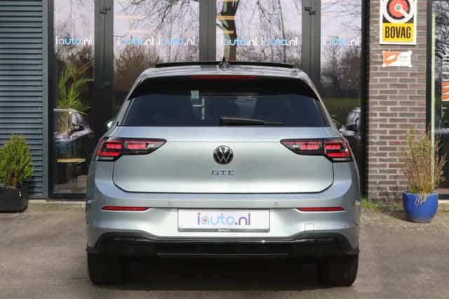 Volkswagen Golf (2025) thumbnail 8