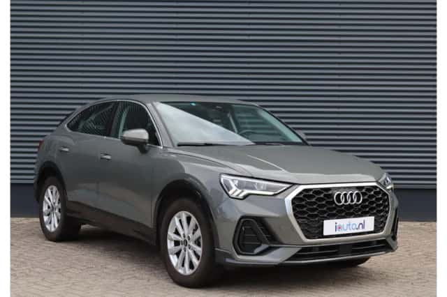 Audi Q3 (2022) thumbnail 5