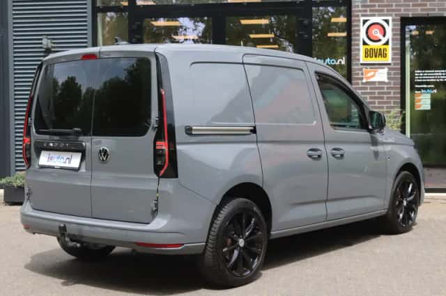 Volkswagen Caddy (2021) thumbnail 2