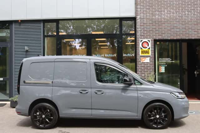 Volkswagen Caddy (2021) thumbnail 4