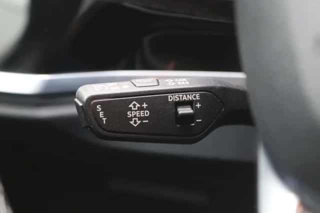Audi Q3 (2020) thumbnail 23