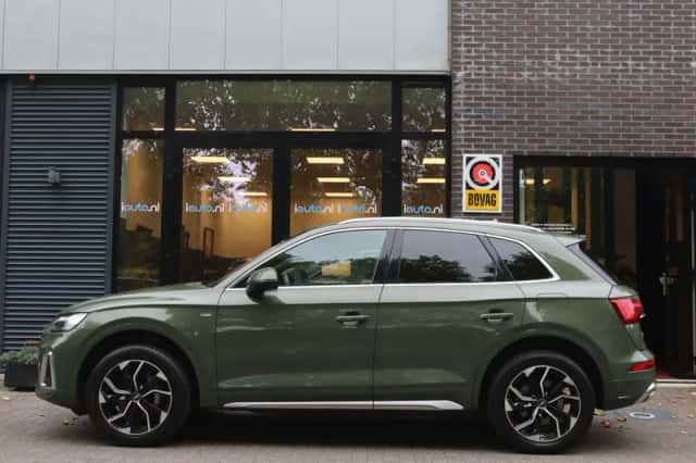 Audi Q5 (2023) thumbnail 3
