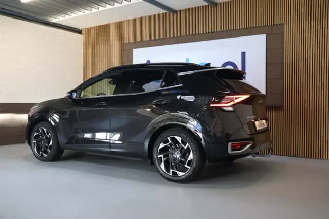 Kia Sportage (2023) thumbnail 3