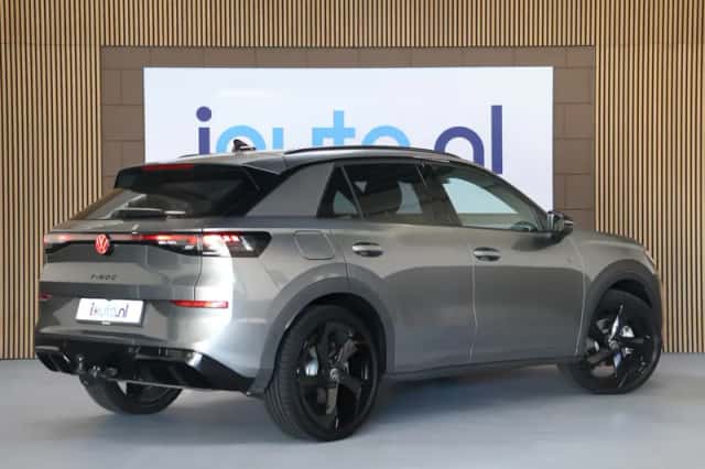 Volkswagen T-Roc (2026) thumbnail 3