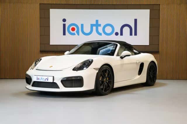 Porsche Boxster (2016) thumbnail 3