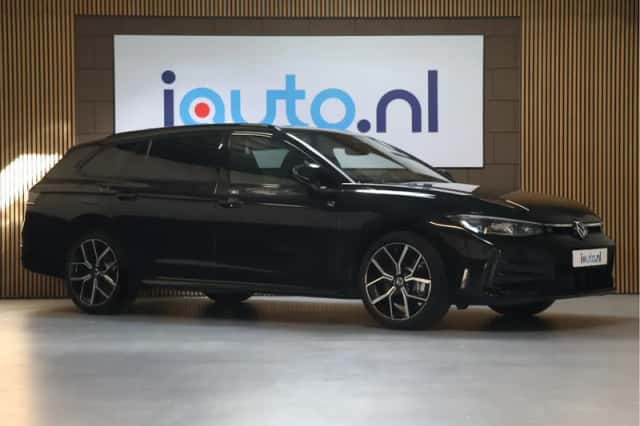 Volkswagen Passat (2025) thumbnail 2