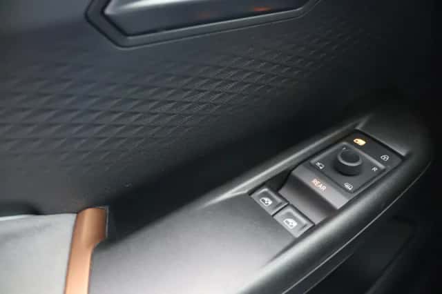 CUPRA Born (2022) thumbnail 29