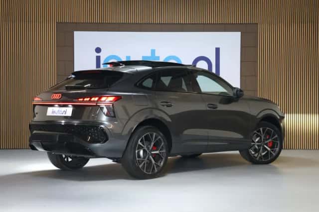 Audi Q3 (2026) thumbnail 4