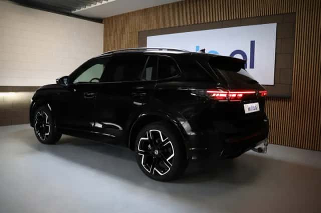 Volkswagen Tiguan (2025) thumbnail 6