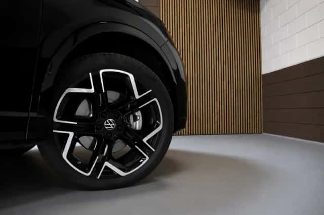 Volkswagen Tiguan (2025) thumbnail 8