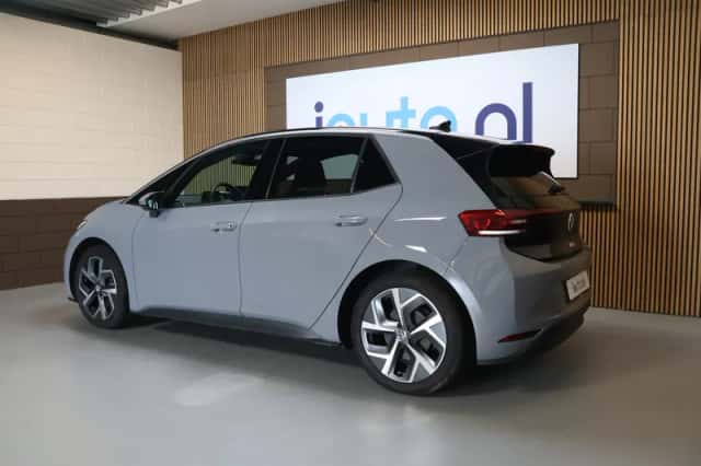 Volkswagen ID.3 (2023) thumbnail 4