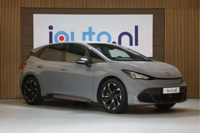 CUPRA Born (2022) thumbnail 2