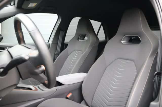 CUPRA Born (2022) thumbnail 15