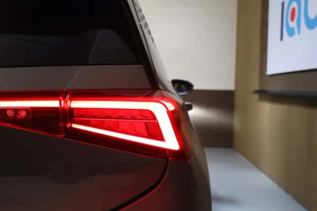 CUPRA Born (2022) thumbnail 33