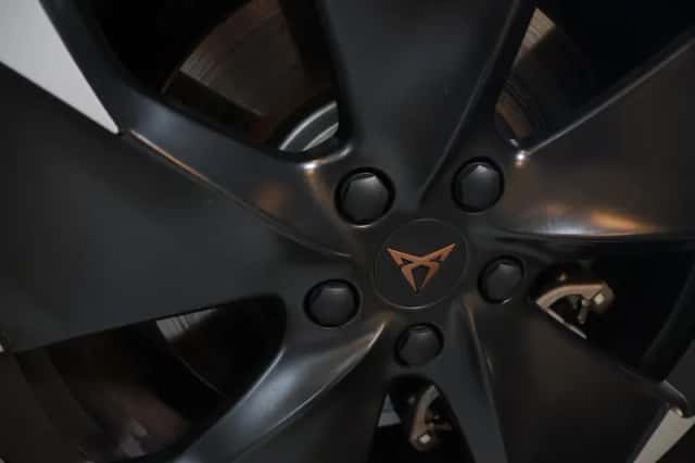 CUPRA Born (2022) thumbnail 7