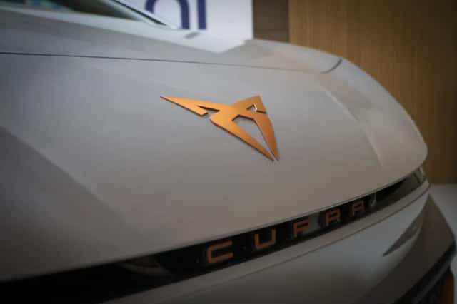 CUPRA Born (2022) thumbnail 8