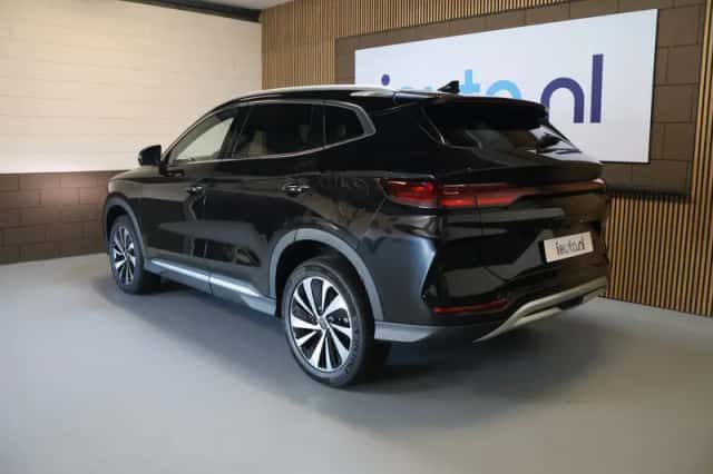 BYD Seal U (2026) thumbnail 4