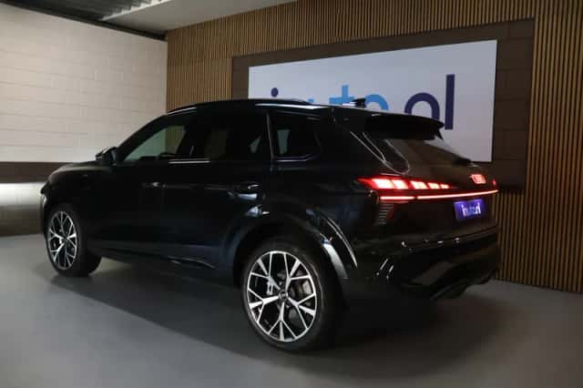 Audi Q3 (2026) thumbnail 5
