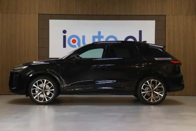 Audi Q3 (2026) thumbnail 46