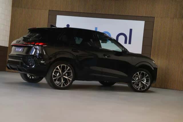 Audi Q3 (2026) thumbnail 47