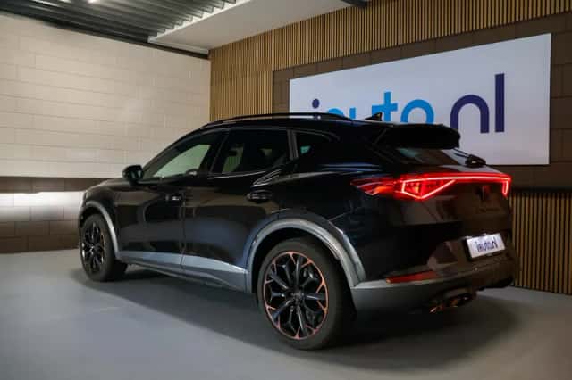 CUPRA Formentor (2023) thumbnail 3