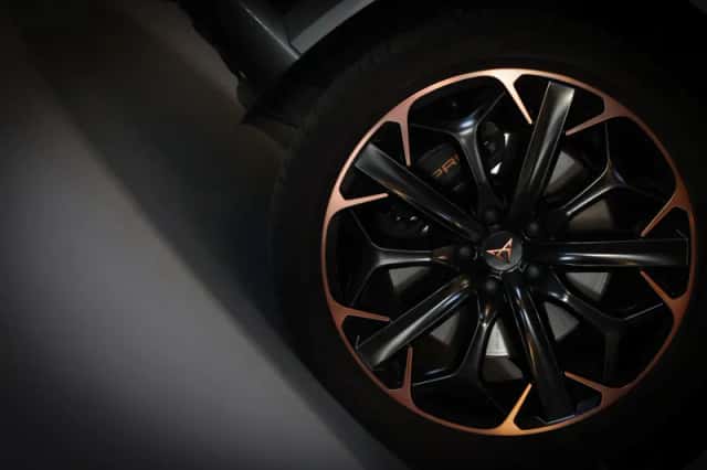CUPRA Formentor (2023) thumbnail 6