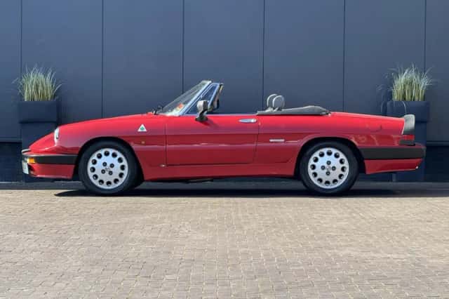 Alfa Romeo Spider (1989) thumbnail 33