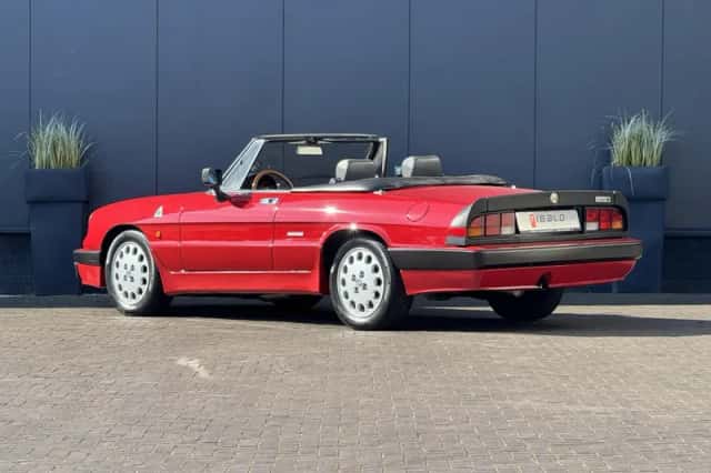 Alfa Romeo Spider (1989) thumbnail 34
