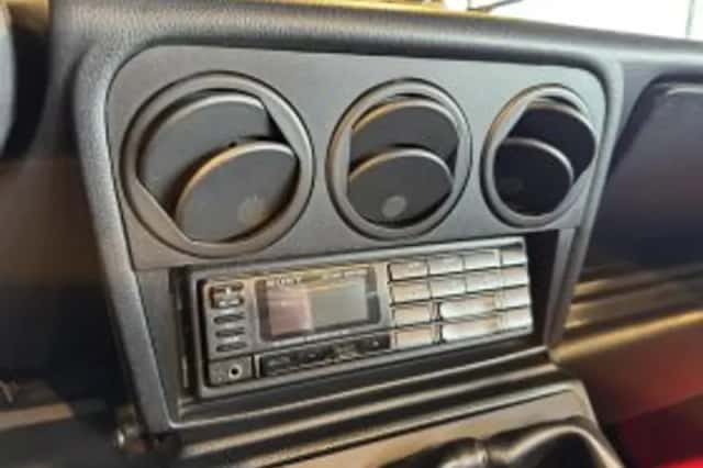Alfa Romeo Spider (1989) thumbnail 55