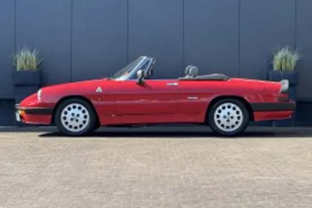 Alfa Romeo Spider (1989) thumbnail 72