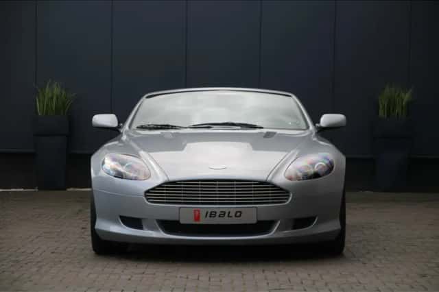 Aston Martin DB9 (2006) thumbnail 4