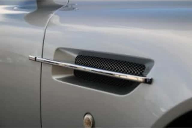 Aston Martin DB9 (2006) thumbnail 39