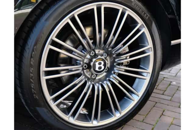 Bentley Flying Spur (2006) thumbnail 34