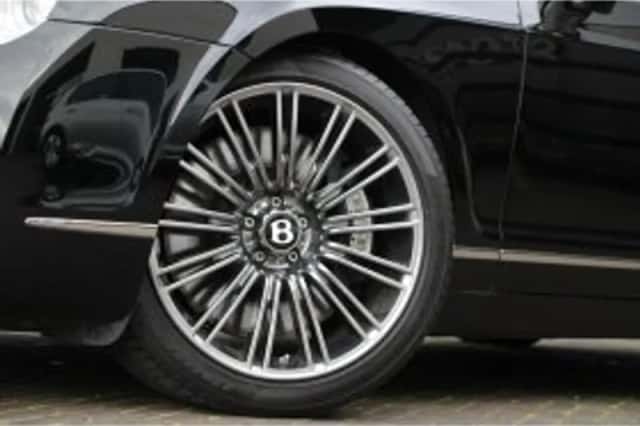 Bentley Flying Spur (2006) thumbnail 49