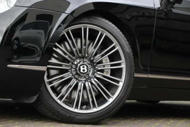 Bentley Flying Spur (2006) thumbnail 6