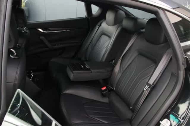Maserati Quattroporte (2014) thumbnail 38