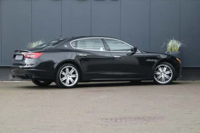 Maserati Quattroporte (2014) thumbnail 5