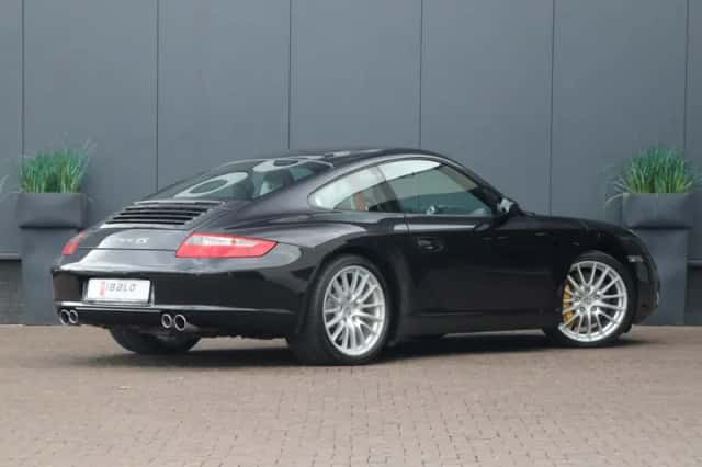 Porsche 911 (2006) thumbnail 3