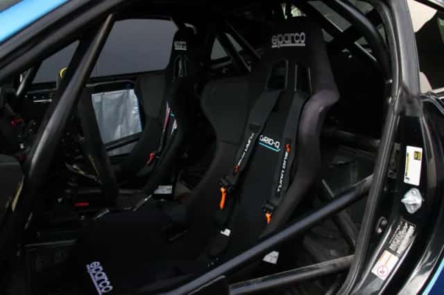 Subaru BRZ (2015) thumbnail 4