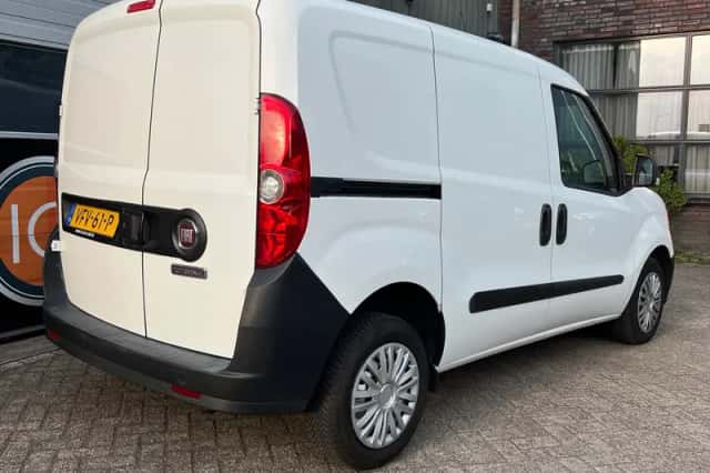 Fiat Doblò (2020) thumbnail 5