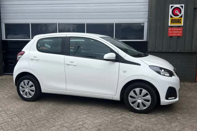 Peugeot 108 (2021) thumbnail 6