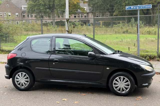 Peugeot 206 (2006) thumbnail 6