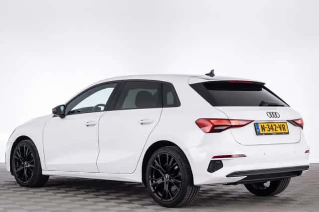 Audi A3 (2022) thumbnail 3
