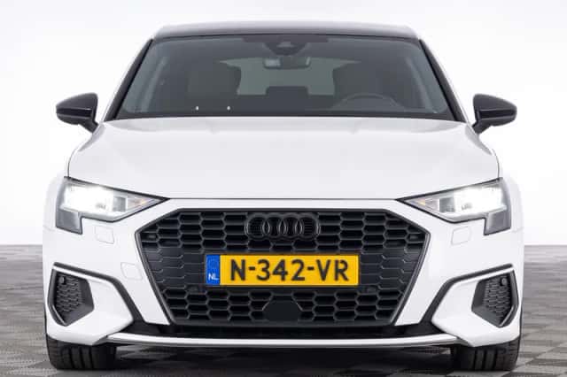 Audi A3 (2022) thumbnail 6
