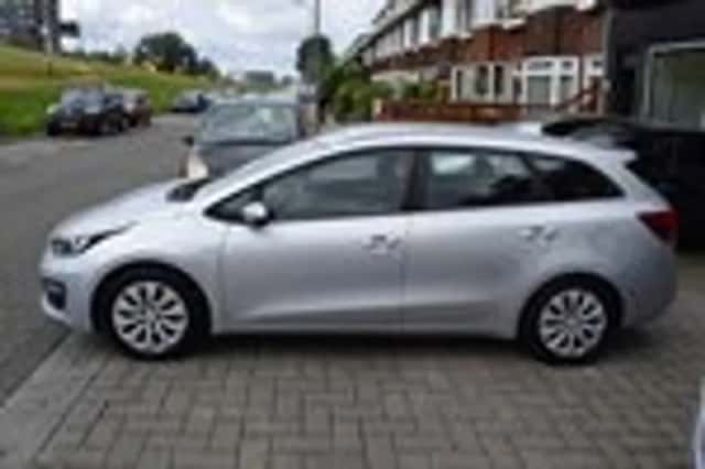 Kia Cee'd (2017) thumbnail 3
