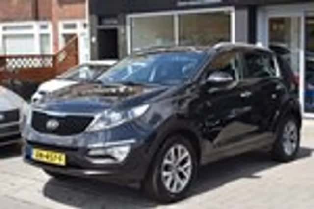 Kia Sportage (2015) thumbnail 2