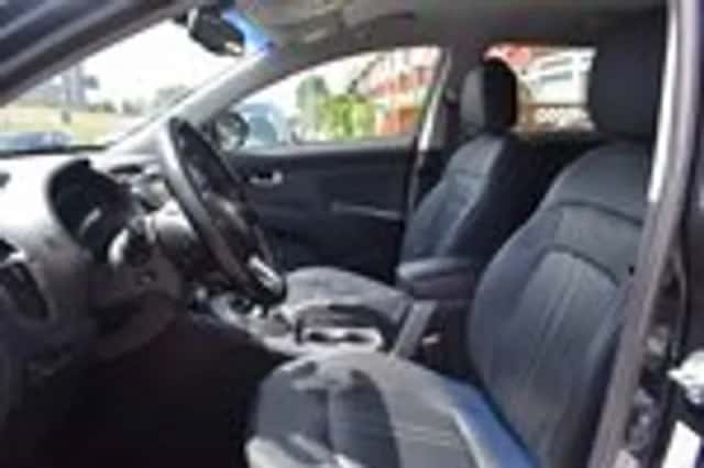 Kia Sportage (2015) thumbnail 14